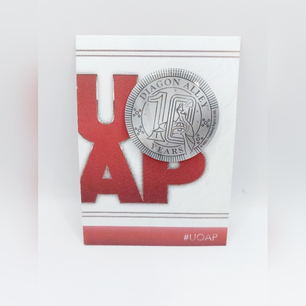 UOAP Harry Potter Diagon Alley 10Yr Anniversary Pin Annual Passholder Button New